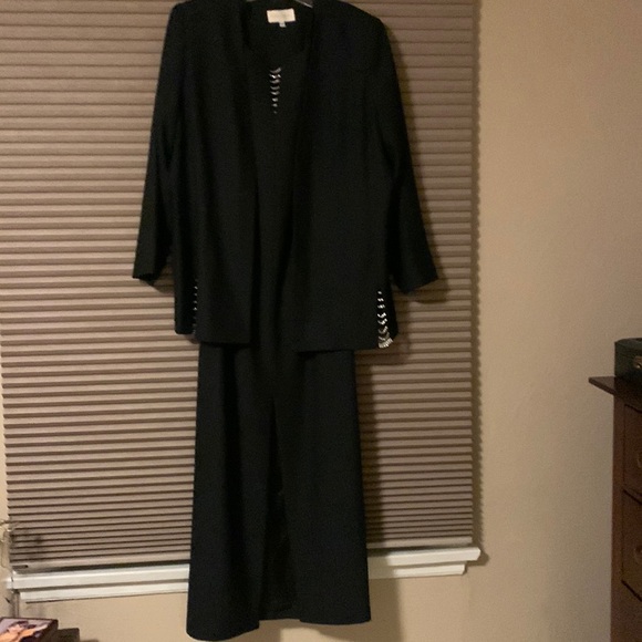 Kathryn Lyndsay Black Formal Dress size 20 - Picture 1 of 6